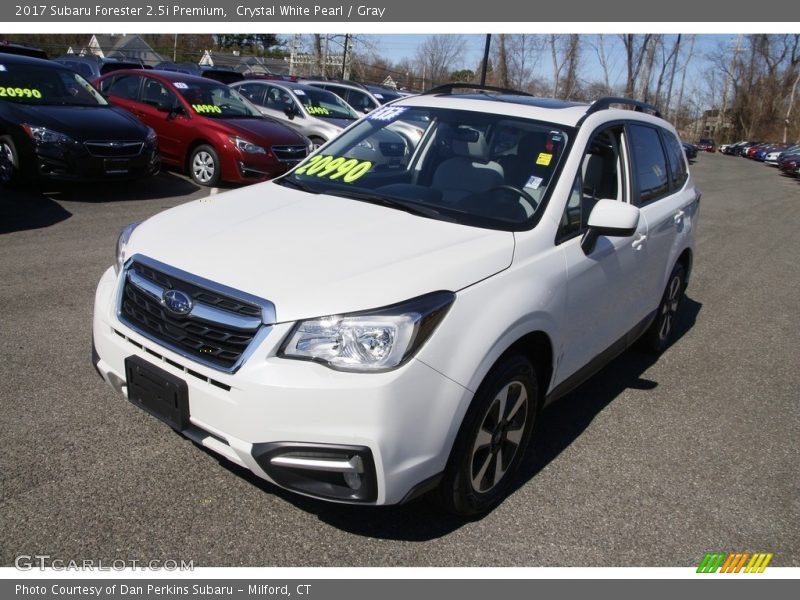 Crystal White Pearl / Gray 2017 Subaru Forester 2.5i Premium