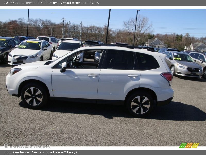 Crystal White Pearl / Gray 2017 Subaru Forester 2.5i Premium