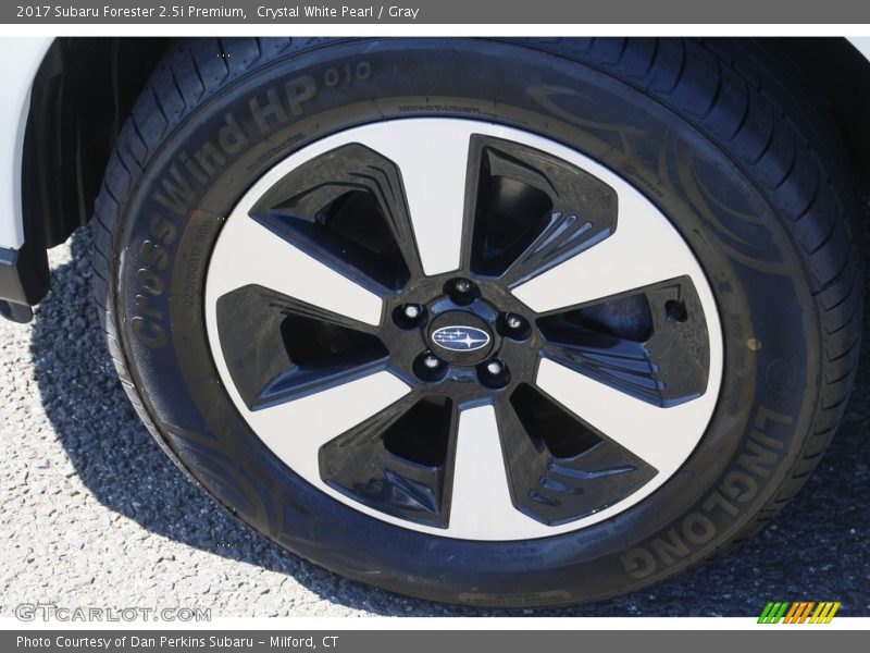 Crystal White Pearl / Gray 2017 Subaru Forester 2.5i Premium