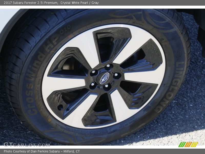 Crystal White Pearl / Gray 2017 Subaru Forester 2.5i Premium