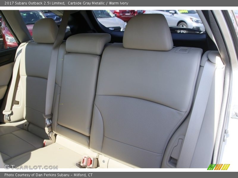Carbide Gray Metallic / Warm Ivory 2017 Subaru Outback 2.5i Limited