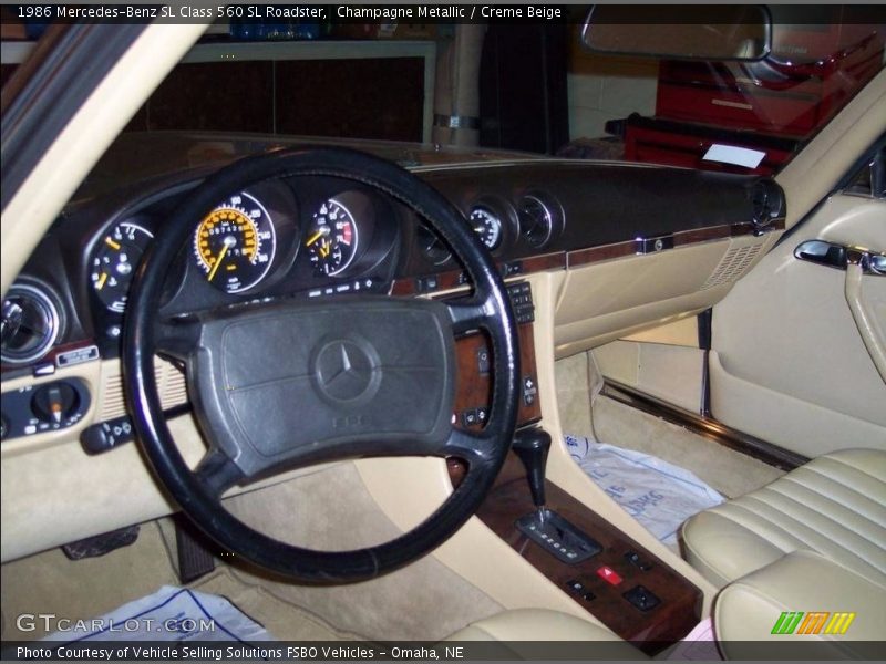 Dashboard of 1986 SL Class 560 SL Roadster