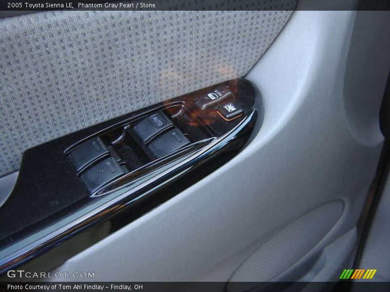 Phantom Gray Pearl / Stone 2005 Toyota Sienna LE