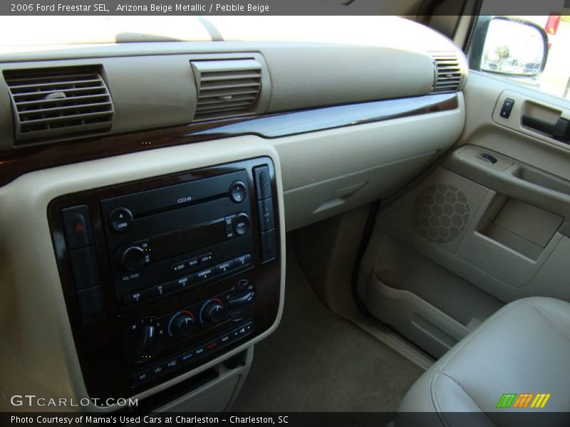 Arizona Beige Metallic / Pebble Beige 2006 Ford Freestar SEL