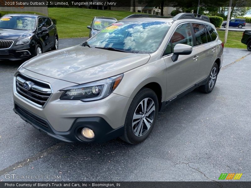 Tungsten Metallic / Ivory 2018 Subaru Outback 2.5i Limited