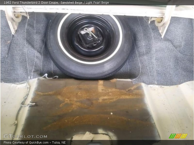 Sandshell Beige / Light Pearl Beige 1962 Ford Thunderbird 2 Door Coupe