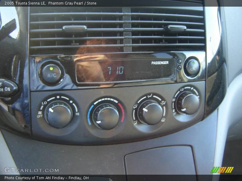 Phantom Gray Pearl / Stone 2005 Toyota Sienna LE