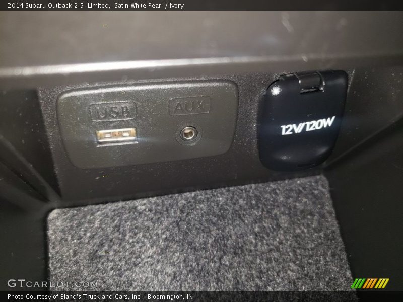 Satin White Pearl / Ivory 2014 Subaru Outback 2.5i Limited