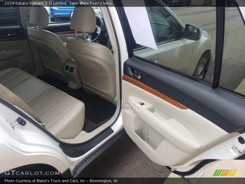 Satin White Pearl / Ivory 2014 Subaru Outback 2.5i Limited