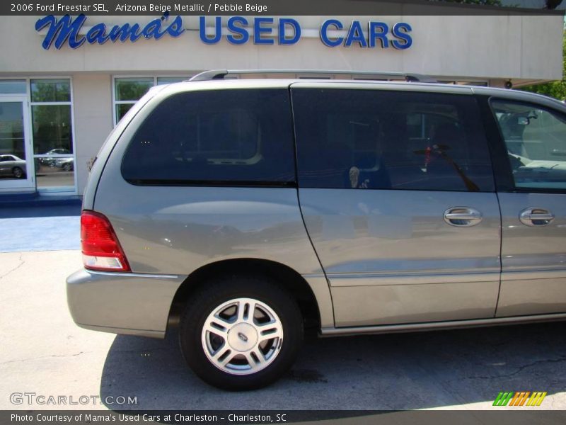Arizona Beige Metallic / Pebble Beige 2006 Ford Freestar SEL