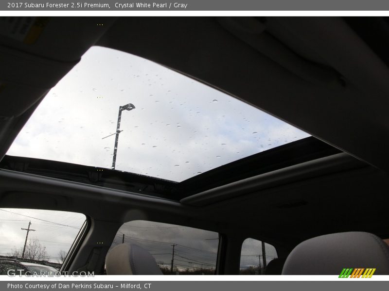 Crystal White Pearl / Gray 2017 Subaru Forester 2.5i Premium