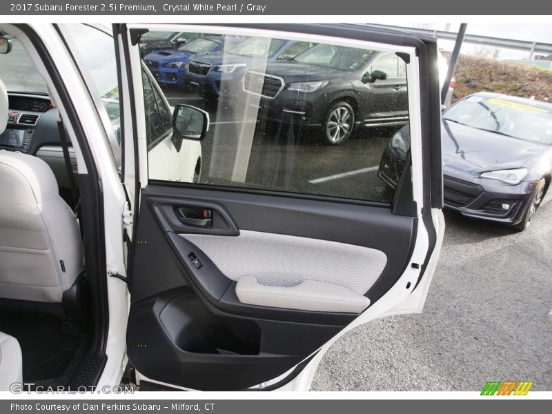 Crystal White Pearl / Gray 2017 Subaru Forester 2.5i Premium