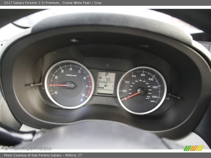 Crystal White Pearl / Gray 2017 Subaru Forester 2.5i Premium