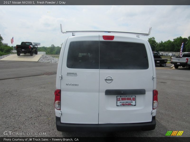 Fresh Powder / Gray 2017 Nissan NV200 S