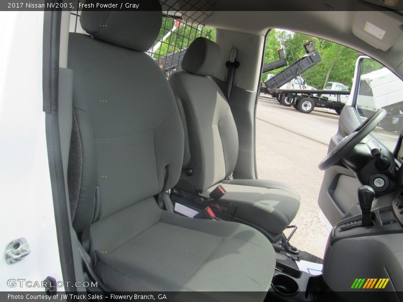 Fresh Powder / Gray 2017 Nissan NV200 S