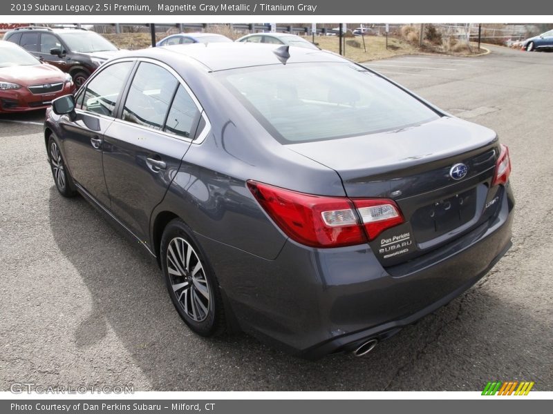 Magnetite Gray Metallic / Titanium Gray 2019 Subaru Legacy 2.5i Premium