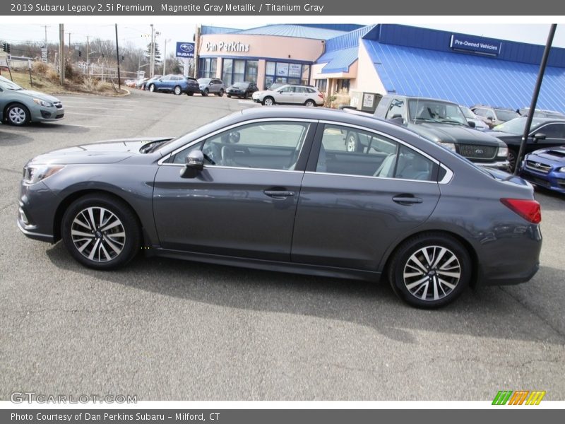 Magnetite Gray Metallic / Titanium Gray 2019 Subaru Legacy 2.5i Premium