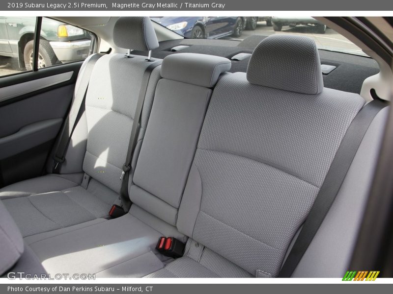 Magnetite Gray Metallic / Titanium Gray 2019 Subaru Legacy 2.5i Premium