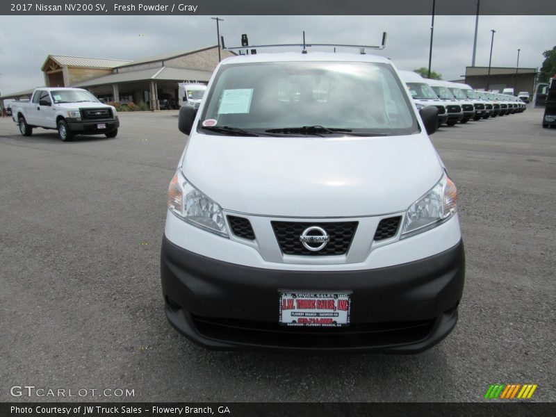 Fresh Powder / Gray 2017 Nissan NV200 SV