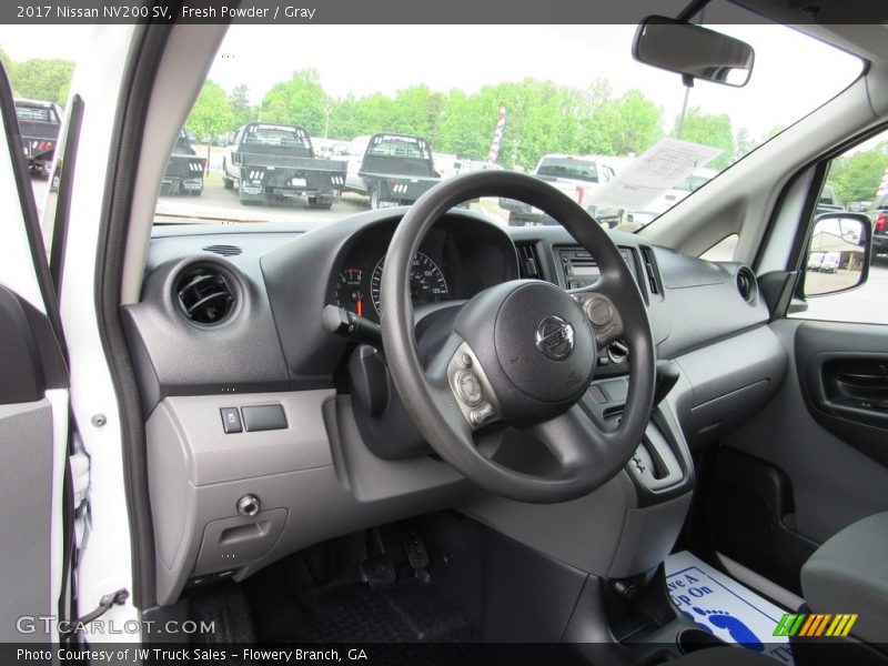 Fresh Powder / Gray 2017 Nissan NV200 SV