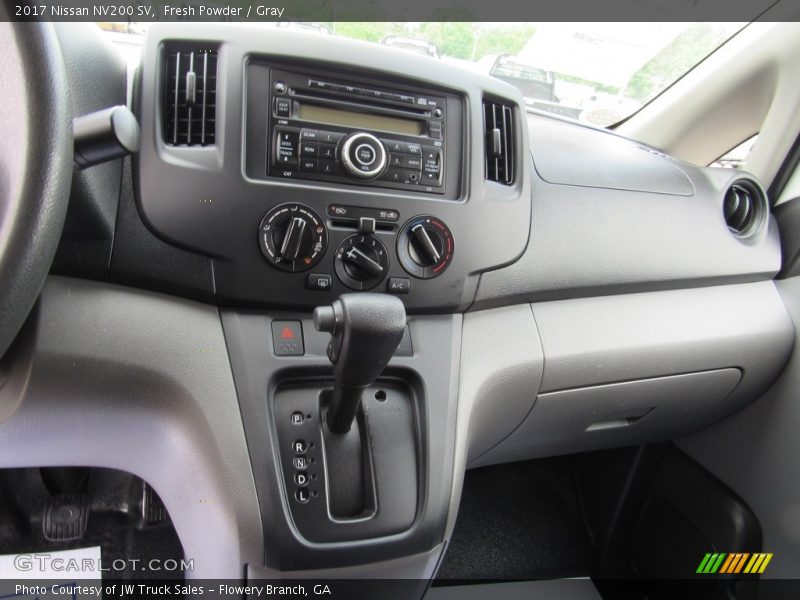 Dashboard of 2017 NV200 SV