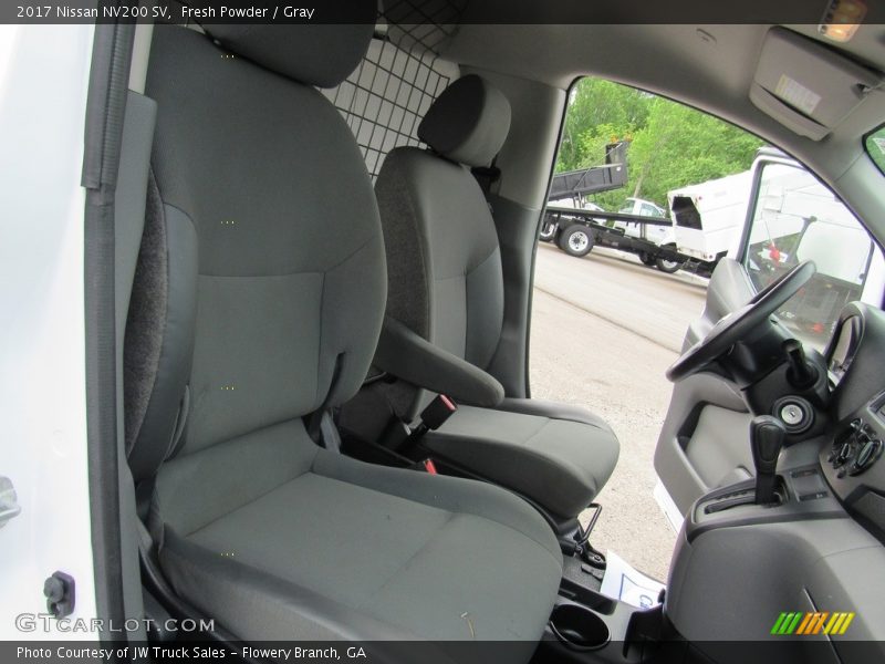 Front Seat of 2017 NV200 SV