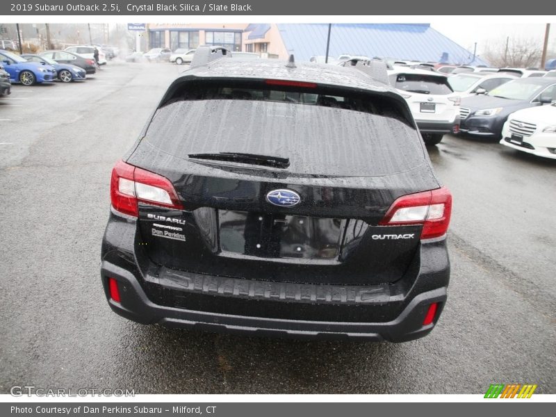 Crystal Black Silica / Slate Black 2019 Subaru Outback 2.5i