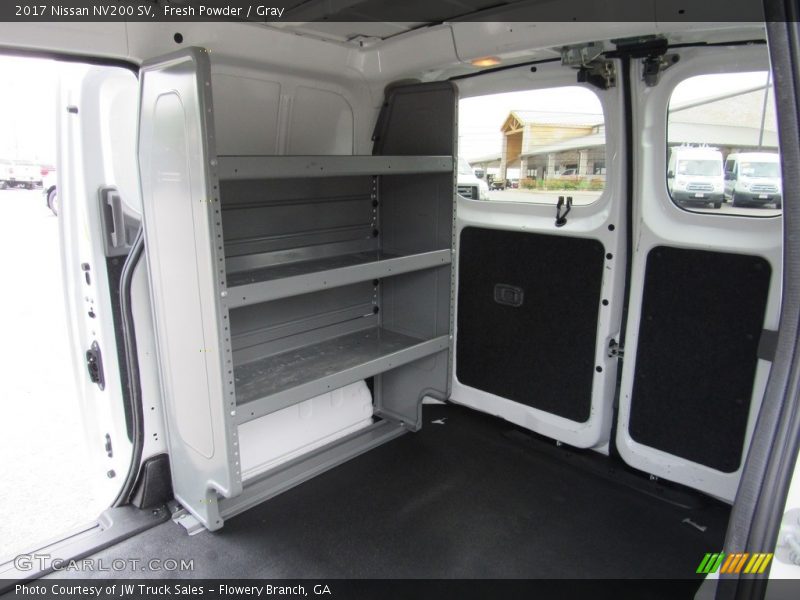 Fresh Powder / Gray 2017 Nissan NV200 SV