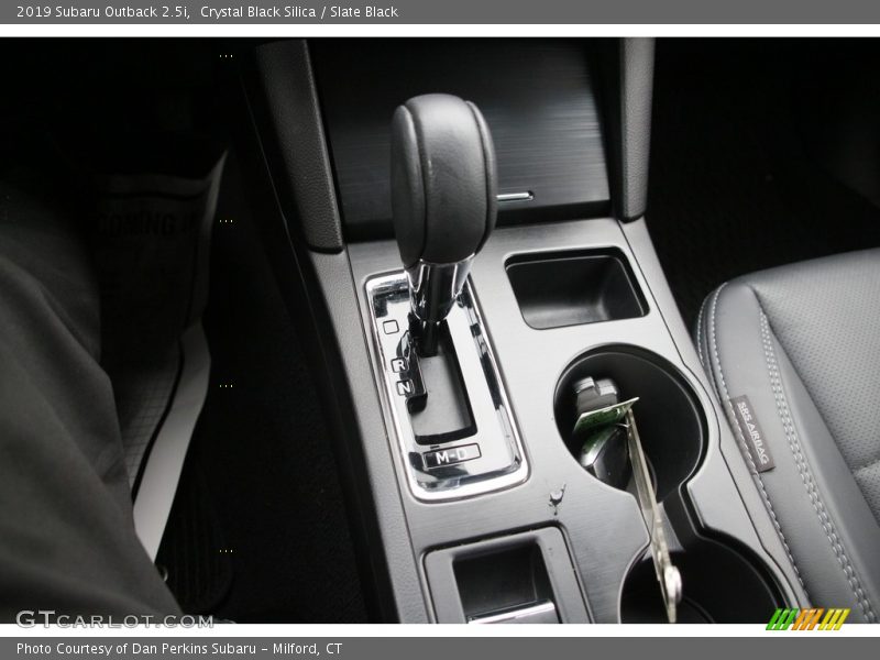 Crystal Black Silica / Slate Black 2019 Subaru Outback 2.5i