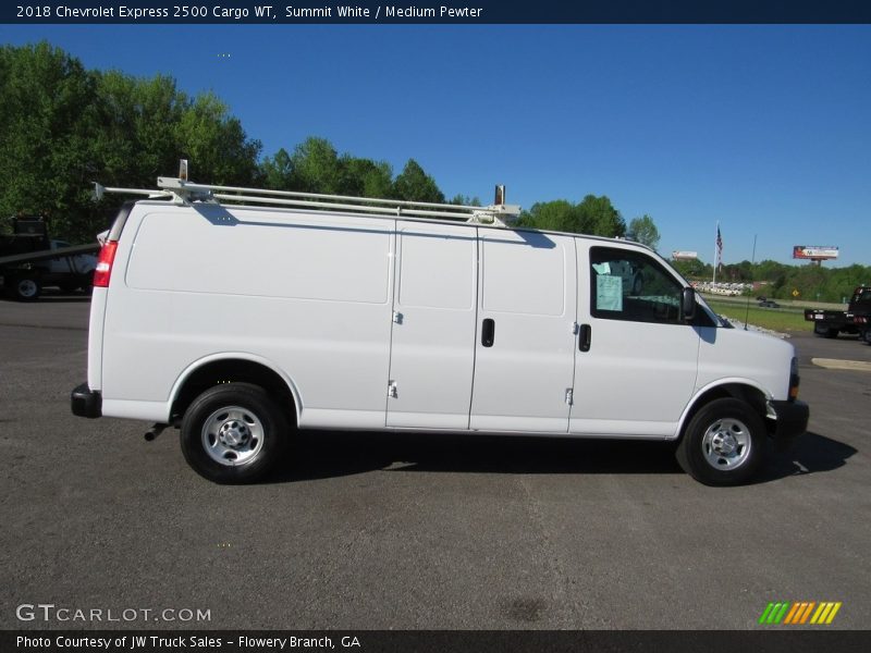 Summit White / Medium Pewter 2018 Chevrolet Express 2500 Cargo WT