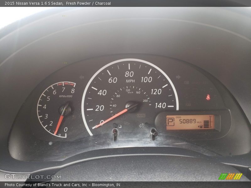 Fresh Powder / Charcoal 2015 Nissan Versa 1.6 S Sedan