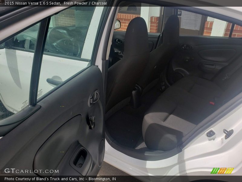 Fresh Powder / Charcoal 2015 Nissan Versa 1.6 S Sedan