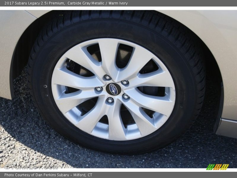 Carbide Gray Metallic / Warm Ivory 2017 Subaru Legacy 2.5i Premium