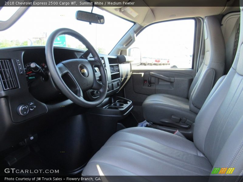 Summit White / Medium Pewter 2018 Chevrolet Express 2500 Cargo WT