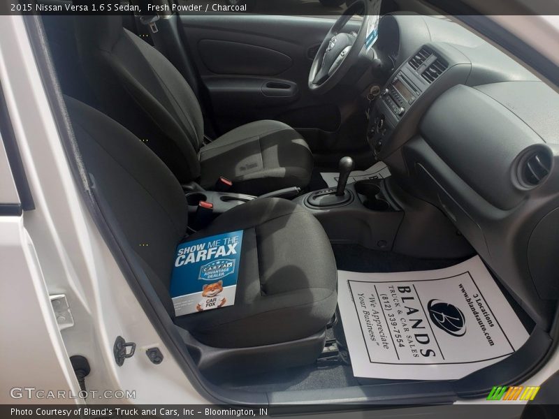 Fresh Powder / Charcoal 2015 Nissan Versa 1.6 S Sedan