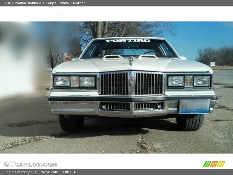 White / Maroon 1981 Pontiac Bonneville Coupe