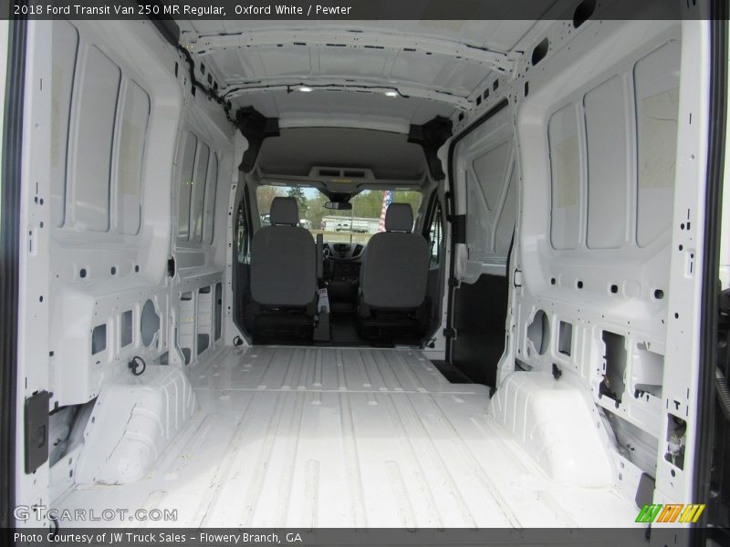 Oxford White / Pewter 2018 Ford Transit Van 250 MR Regular