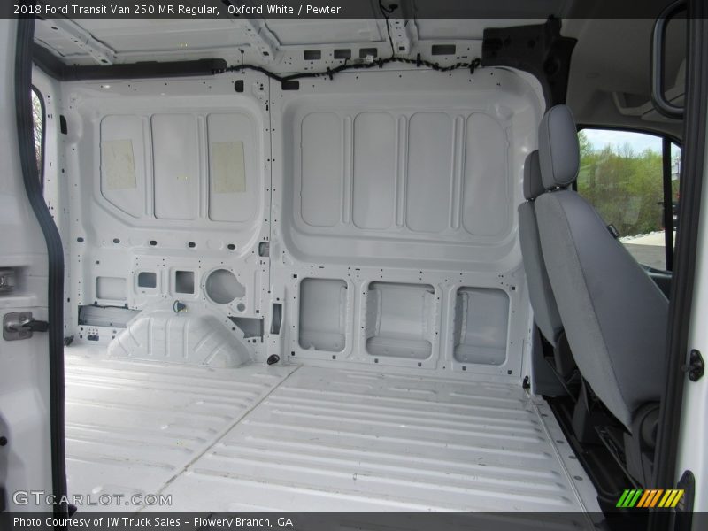 Oxford White / Pewter 2018 Ford Transit Van 250 MR Regular