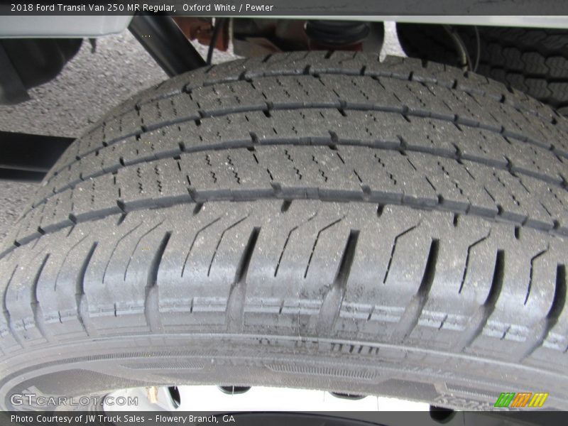 Oxford White / Pewter 2018 Ford Transit Van 250 MR Regular