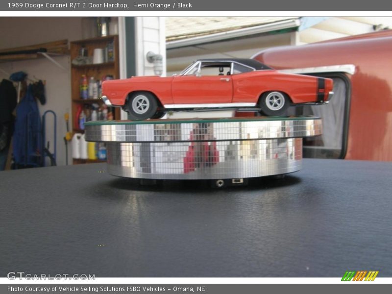 Hemi Orange / Black 1969 Dodge Coronet R/T 2 Door Hardtop