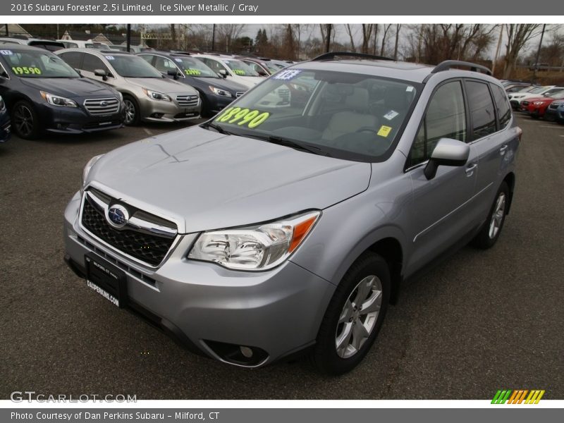 Ice Silver Metallic / Gray 2016 Subaru Forester 2.5i Limited