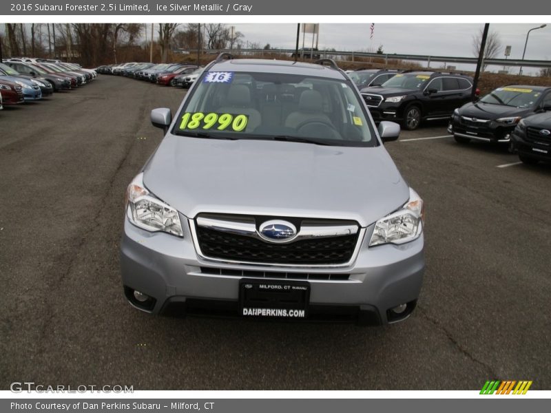 Ice Silver Metallic / Gray 2016 Subaru Forester 2.5i Limited