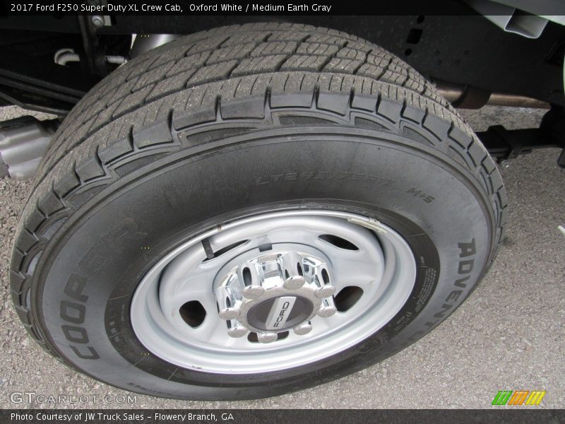  2017 F250 Super Duty XL Crew Cab Wheel