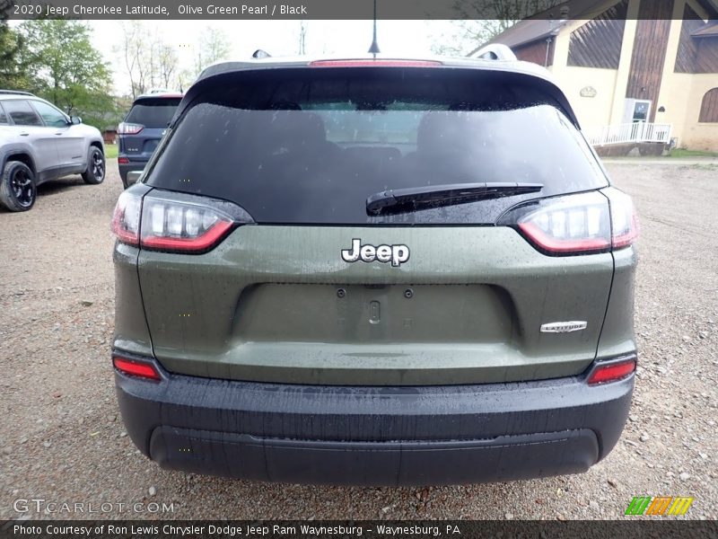 Olive Green Pearl / Black 2020 Jeep Cherokee Latitude