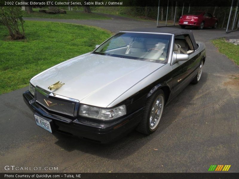 Sable Black / Oatmeal 2002 Cadillac Eldorado ETC Collector Series