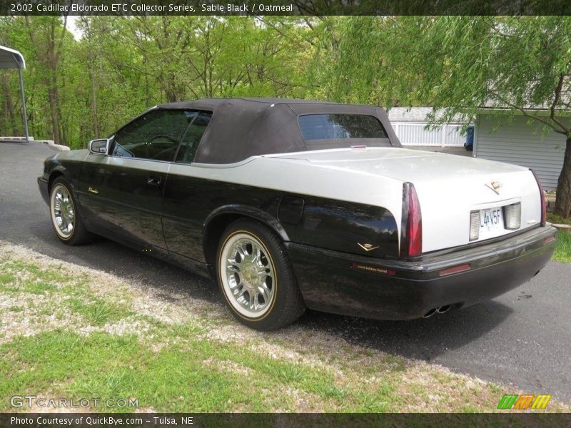 Sable Black / Oatmeal 2002 Cadillac Eldorado ETC Collector Series