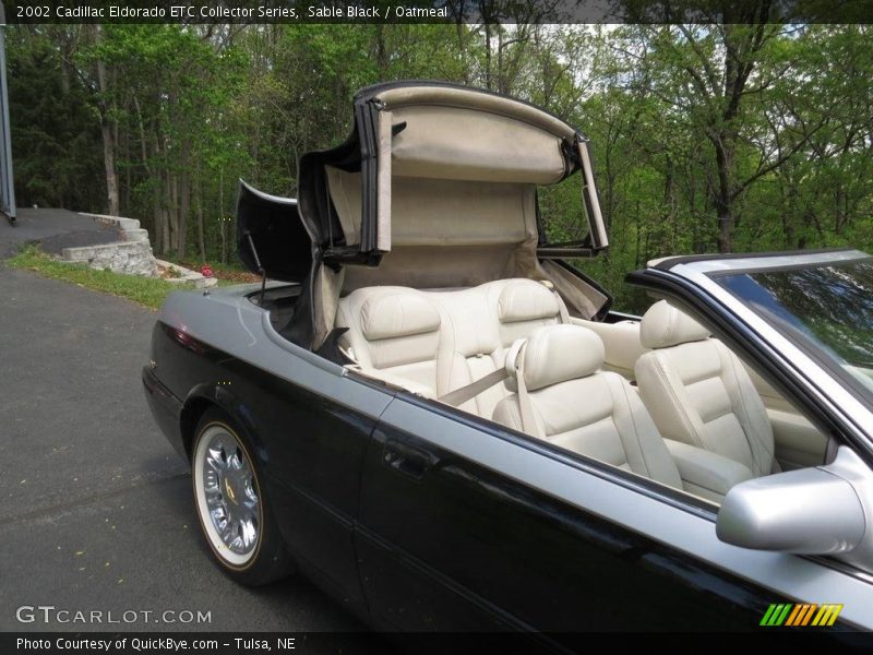 Sable Black / Oatmeal 2002 Cadillac Eldorado ETC Collector Series