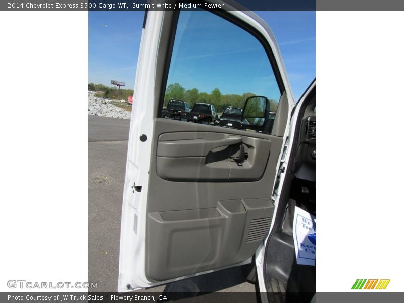 Summit White / Medium Pewter 2014 Chevrolet Express 3500 Cargo WT