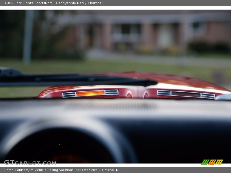 Hood mounted turn indicators - 1969 Ford Cobra SportsRoof