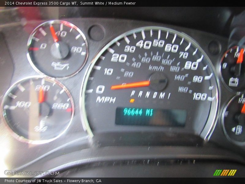 Summit White / Medium Pewter 2014 Chevrolet Express 3500 Cargo WT